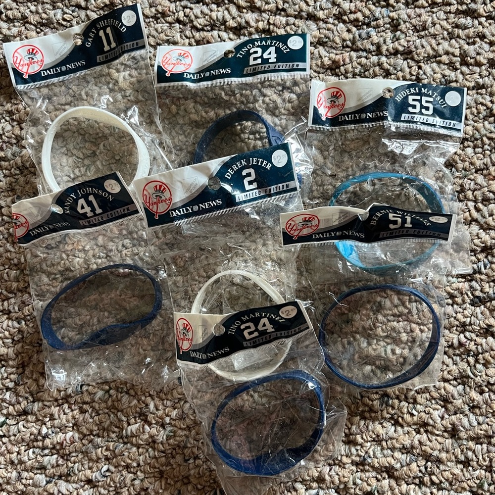 New York Yankees Daily News Limited Addition Rubber Bracelets Promo Gift